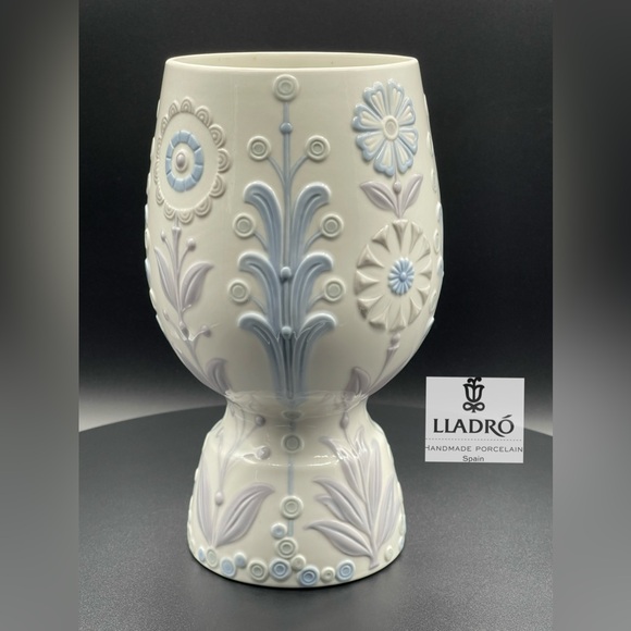 Lladro 1115 Floral Vase ***EXTREMELY RARE*** - Picture 2 of 4